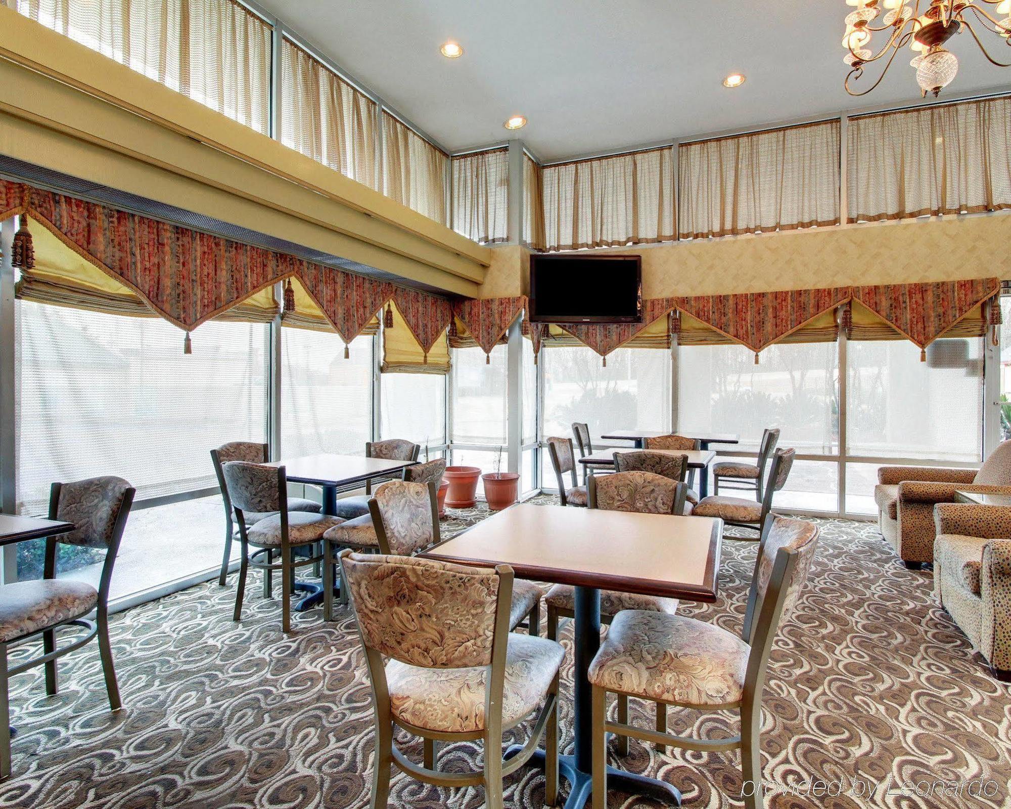 Fairbridge Inn Express נאטשז מראה חיצוני תמונה