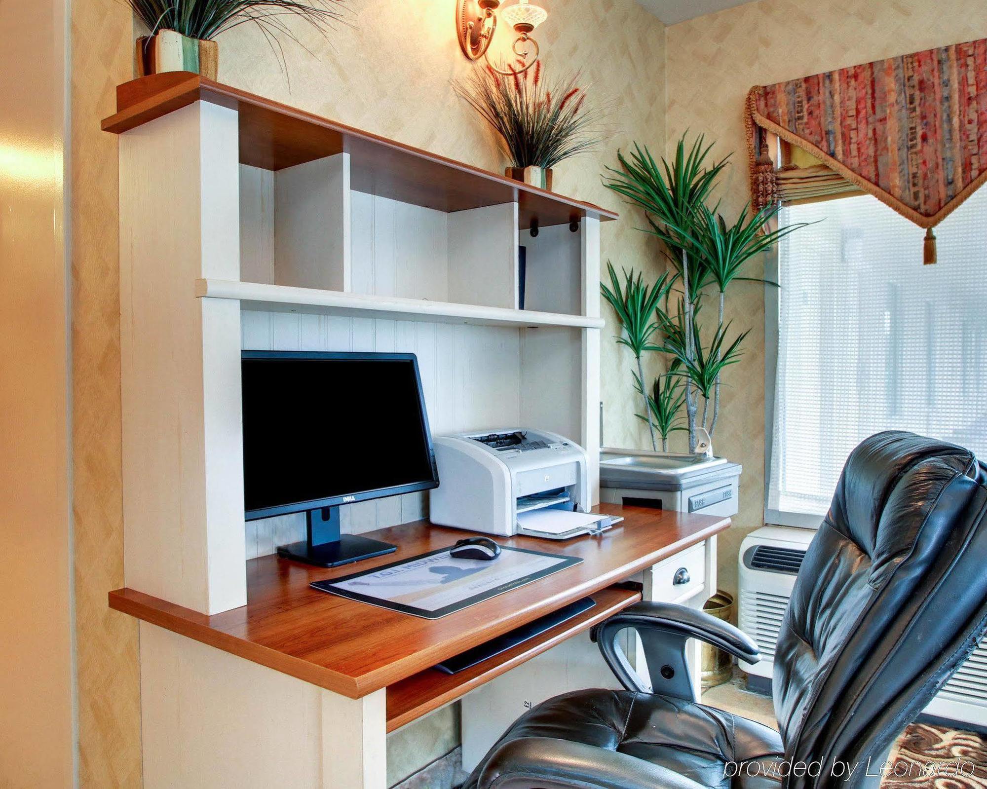 Fairbridge Inn Express נאטשז מראה חיצוני תמונה